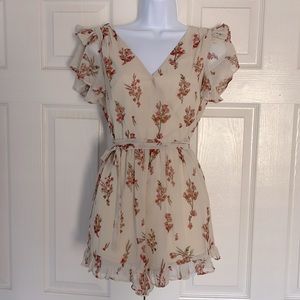BEBE Flutter Sleeve Wrap Romper “RedWyne 3” l Size: 2 l Cream Red Flowers